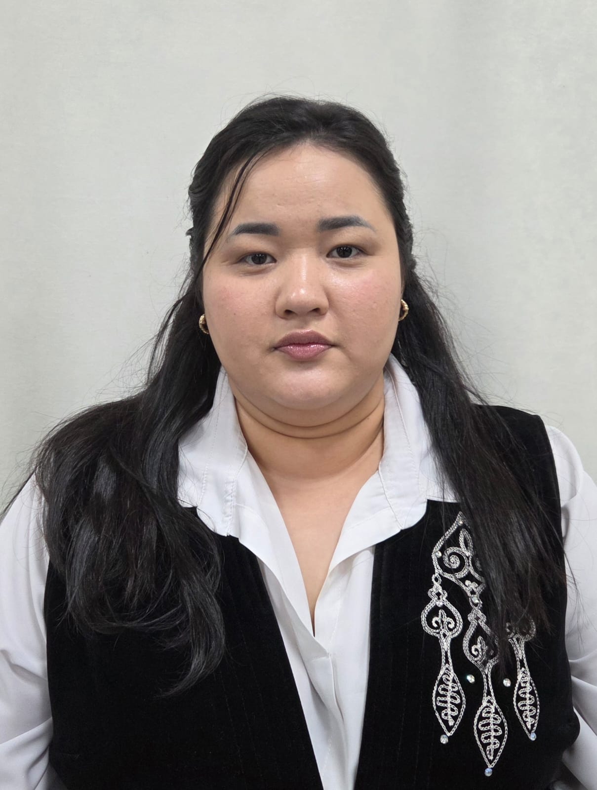 Тугельбаева Назира 